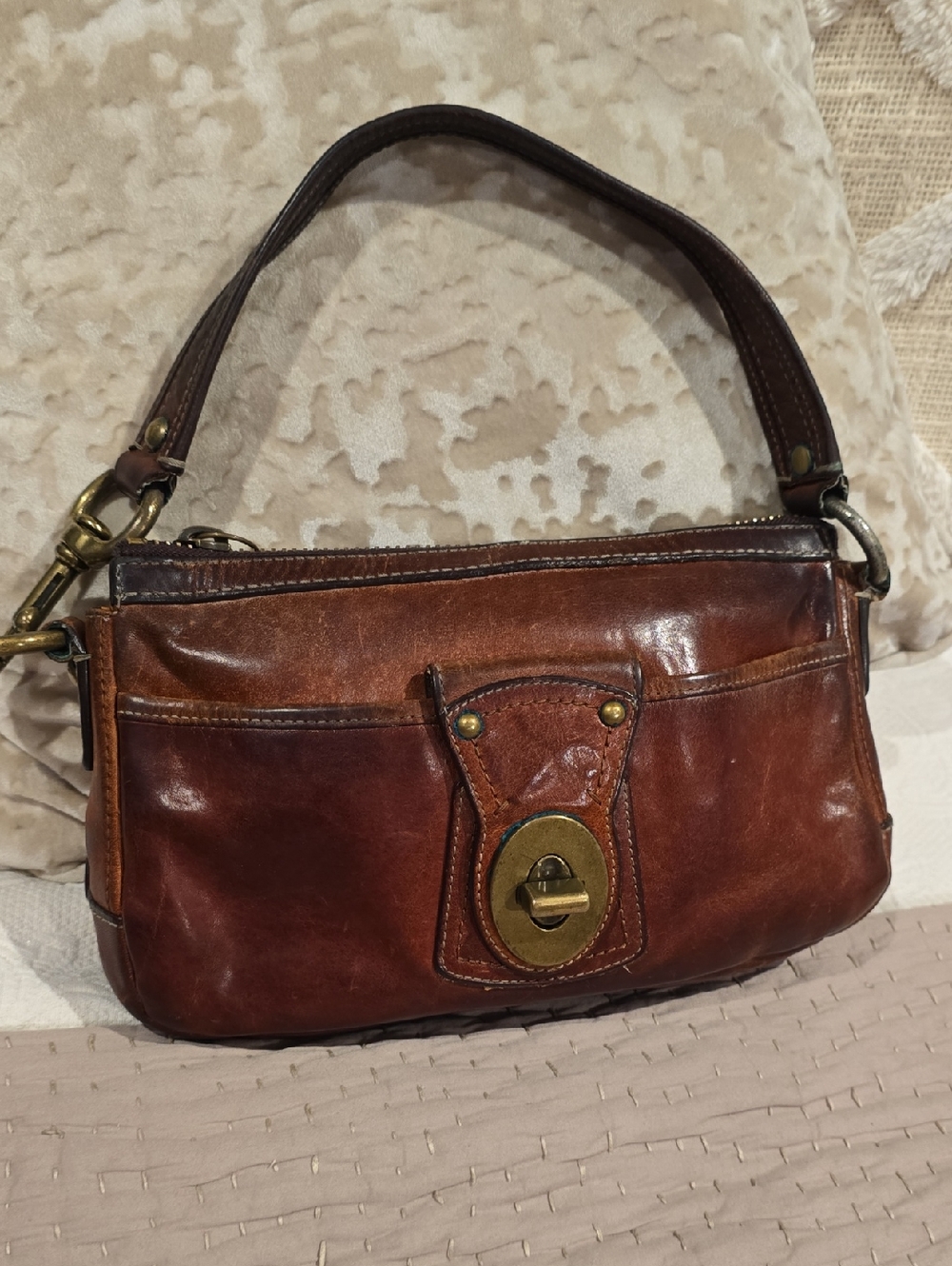Vintage Coach Distresses Brown Leather Shoulder Bag with Gold Turn-Lock